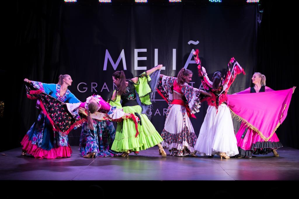 Melia Grand Hermitage All Inclusive Golden Sands Bagian luar foto Sevillanas