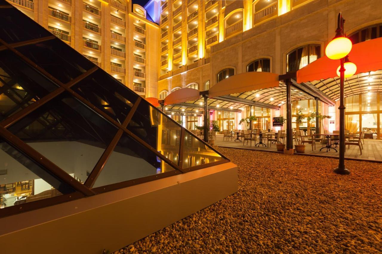 Melia Grand Hermitage All Inclusive Golden Sands Ruang foto The hotel's atrium